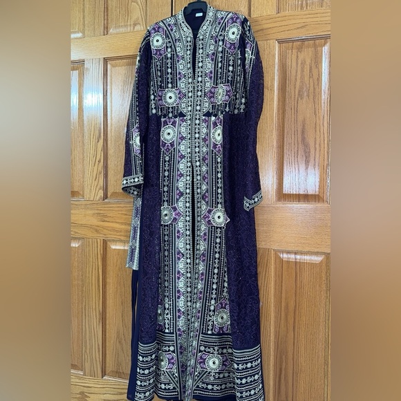 Women’s Plus Size 3pc Abaya Thobe Kaftan Purple Embroidery Dress Sz 6 US 22W 3X - Picture 4 of 16